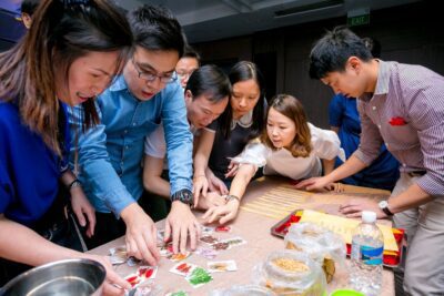 Team identifying spices in a game.