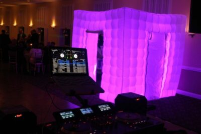 DJs in philadelphia, Affordable DJs, Wedding DJs in Philadelphia, Photo Booth, Uplighting Philadelphia, Greater Philly DJs, DJ Service Philadelphia